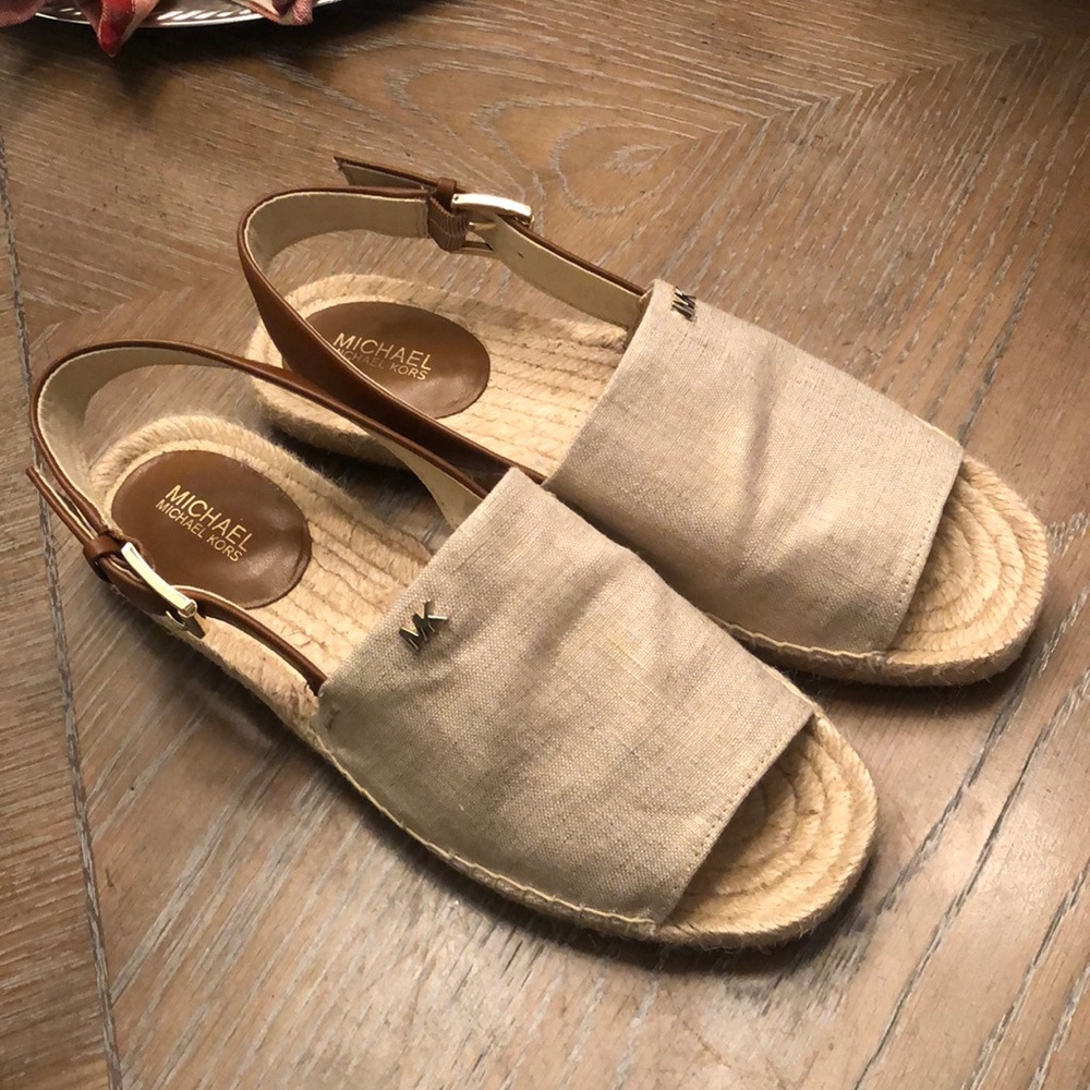 Michael Kors, size 7, Fisher Espadrille, metallic linen pale gold